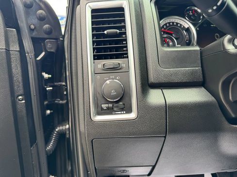 Used 2021 RAM 1500 Warlock AWD/4WD image 21