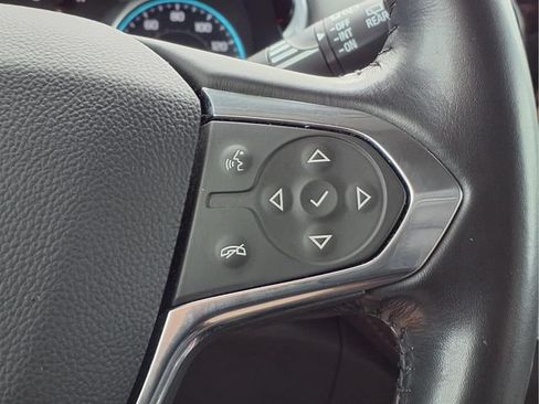 Used 2018 Chevrolet Traverse LT FWD image 14