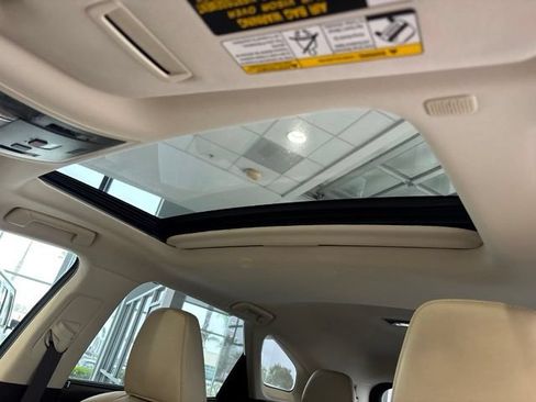 Used 2018 Lexus RX 450hL Luxury w/ Cold Area Package (CT) AWD/4WD image 18