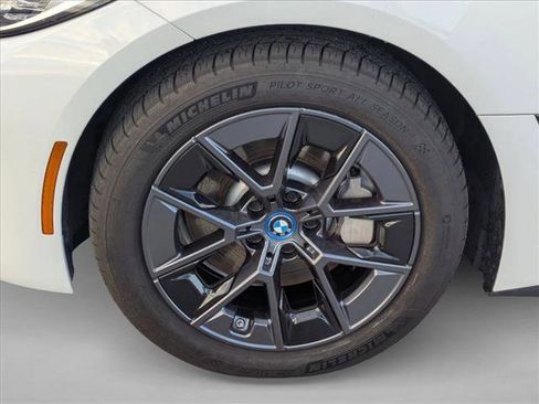 Certified 2023 BMW i4 eDrive40 image 25