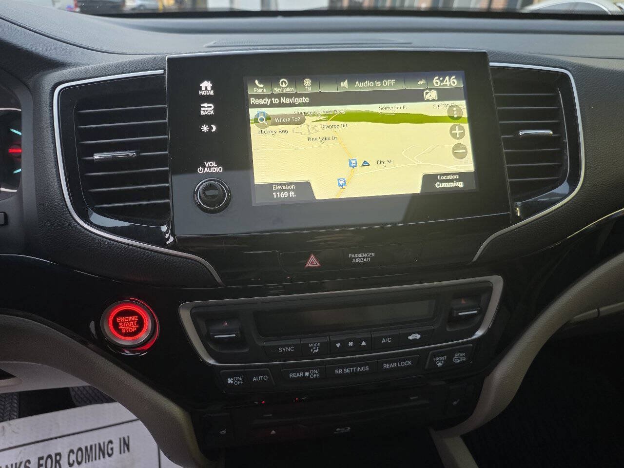 Used 2019 Honda Pilot Touring image 15