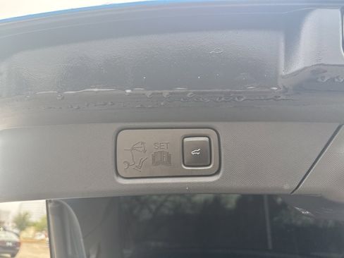 Used 2022 Ford Mustang Mach-E Premium image 8