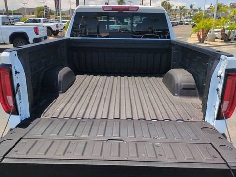 New 2026 GMC Sierra 1500 AT4 w/ AT4 Premium Package AWD/4WD image 27