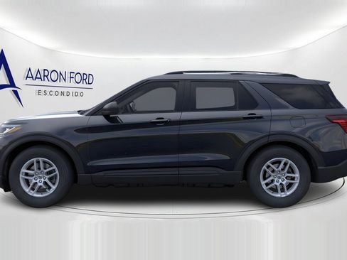 New 2026 Ford Explorer Active w/ Active Comfort Package RWD image 3