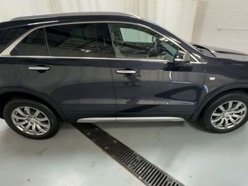Certified 2023 Cadillac XT4 Premium Luxury w/ Cold Weather Package AWD/4WD image 9