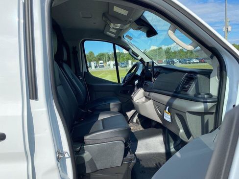 New 2025 Ford Transit 150 Low Roof RWD image 28