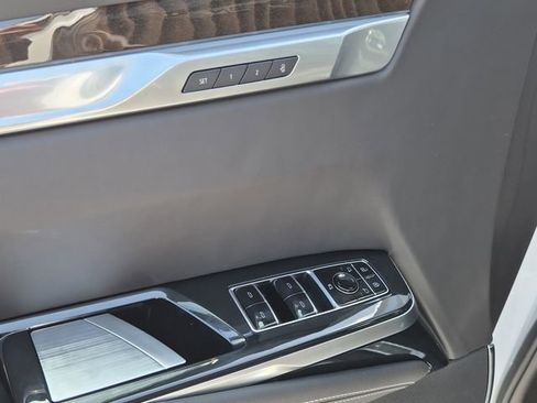 New 2026 Cadillac Escalade ESV Platinum Sport w/ LPO, ONYX Package image 20