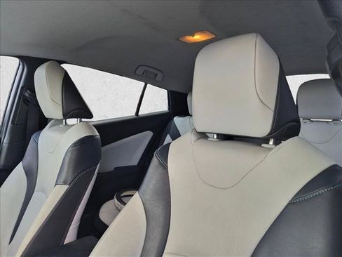 Used 2018 Toyota Prius Prime Advanced FWD image 5