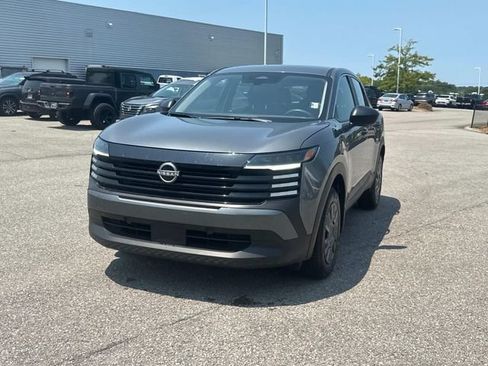 Used 2026 Nissan Kicks S FWD image 9