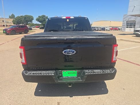 Used 2021 Ford F150 Lariat w/ Equipment Group 502A High AWD/4WD image 4