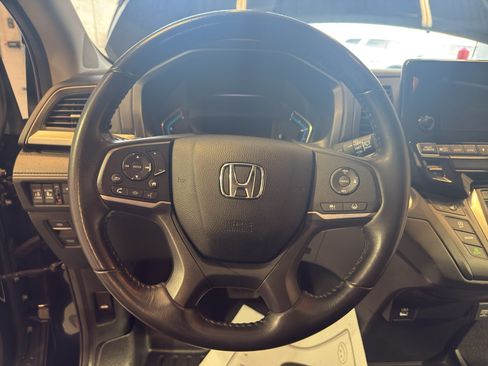 Used 2021 Honda Odyssey EX-L image 18