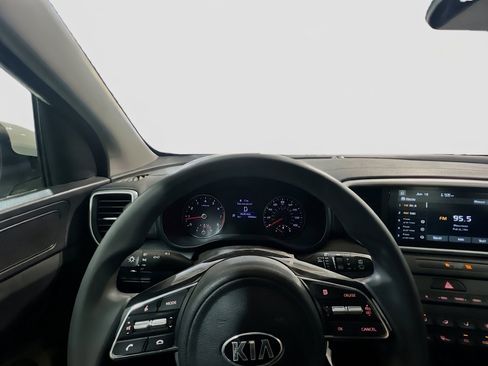 Used 2020 Kia Sportage LX FWD image 7