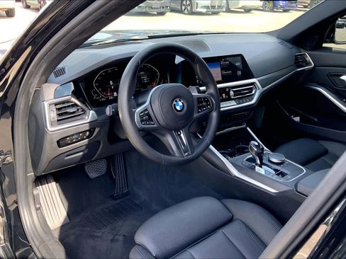 Used 2020 BMW 330i Sedan w/ Premium Package image 17