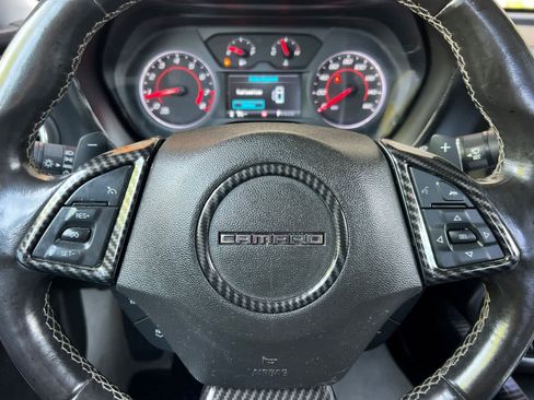 Used 2017 Chevrolet Camaro LT RWD image 23