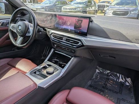 Used 2024 BMW 430i Convertible w/ M Sport Package image 11