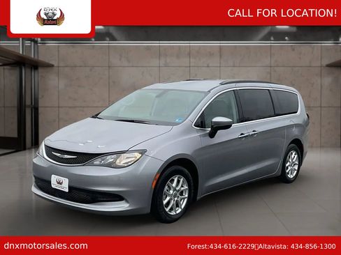 Used 2021 Chrysler Voyager Lxi image 1