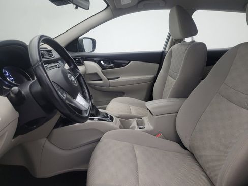 Used 2022 Nissan Rogue Sport SV image 17