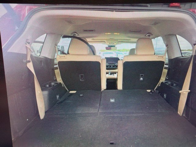 Used 2023 Toyota Highlander Limited AWD/4WD image 6
