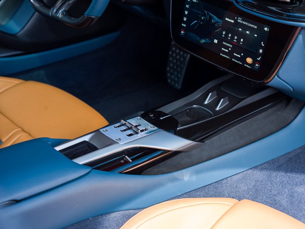 Certified 2025 Ferrari 12Cilindri RWD image 20