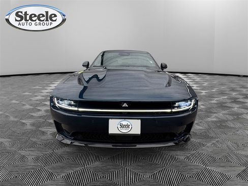Used 2024 Dodge Charger R/T w/ Plus Group image 8