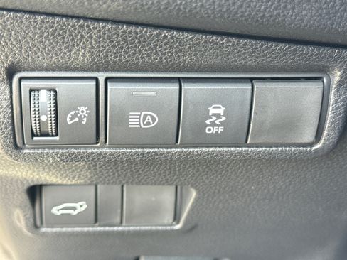 New 2026 Toyota Corolla Cross XLE FWD image 25