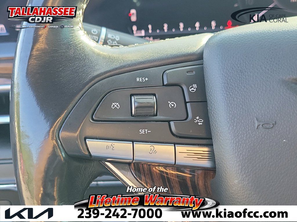 Used 2021 Cadillac Escalade Luxury RWD image 31