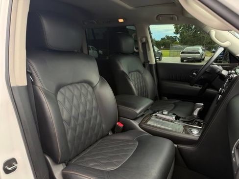 Used 2023 Nissan Armada Platinum w/ Captain's Chairs Package RWD image 14