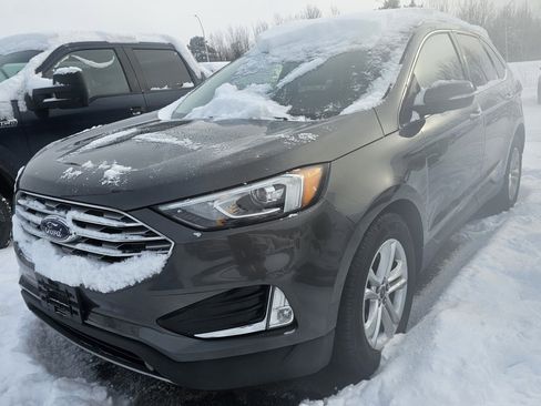 Used 2019 Ford Edge SEL w/ Cold Weather Package image 1