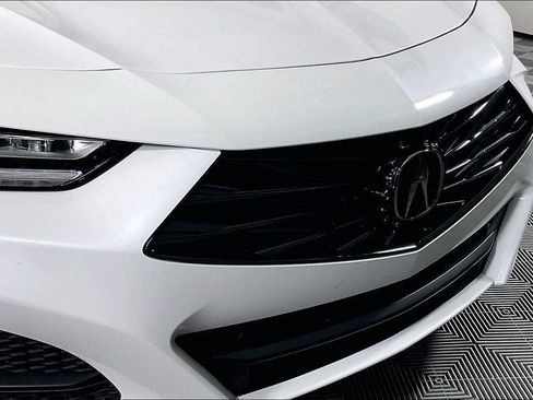Used 2025 Acura TLX w/ Technology Package FWD image 32