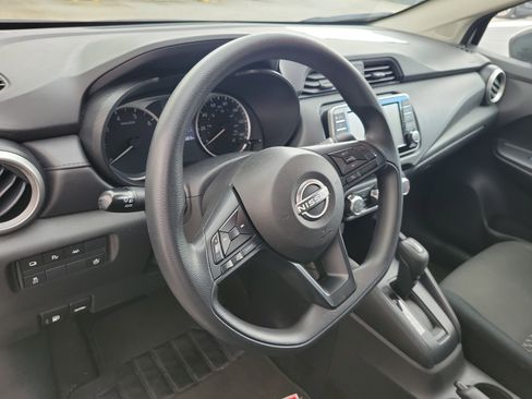 Used 2024 Nissan Versa S w/ S Plus Package FWD image 18