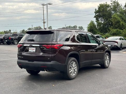 Used 2023 Chevrolet Traverse LT w/ LPO, Floor Liner Package AWD/4WD image 3
