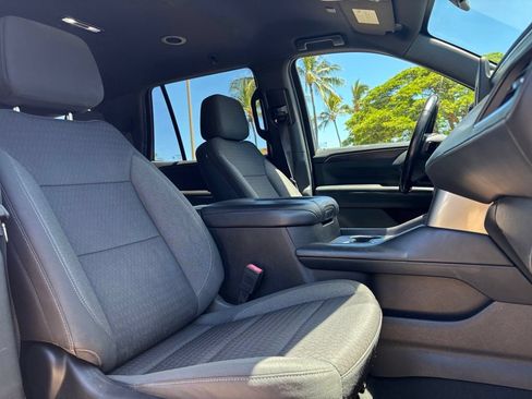 Used 2022 Chevrolet Tahoe LS RWD image 9