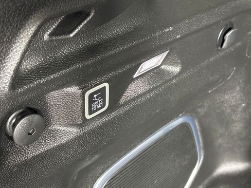 Used 2021 Jeep Grand Cherokee L Limited w/ Luxury Tech Group II AWD/4WD image 26