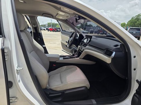 Used 2021 Honda Accord LX image 14
