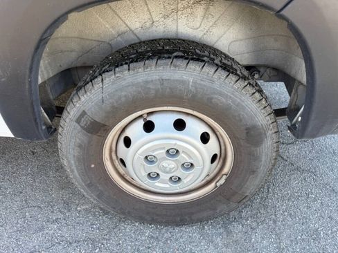 Used 2023 RAM ProMaster 2500 FWD image 18
