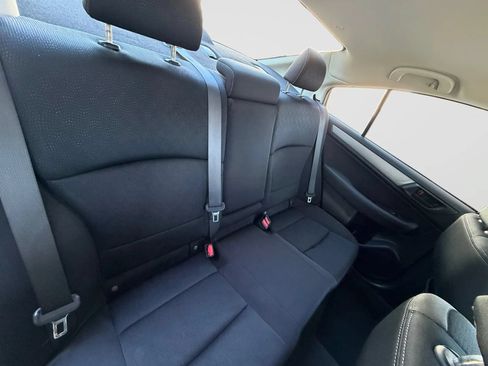 Used 2017 Subaru Legacy 2.5i w/ Alloy Wheel Package AWD/4WD image 18