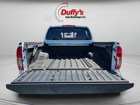 Used 2017 Nissan Frontier PRO-4X AWD/4WD image 17