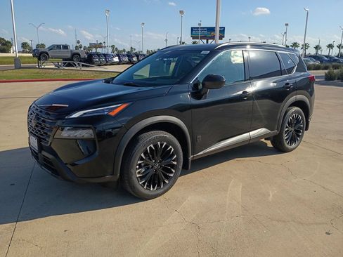 New 2026 Nissan Rogue Dark Armor AWD/4WD image 2
