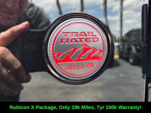 Used 2025 Jeep Wrangler Unlimited Rubicon AWD/4WD image 12