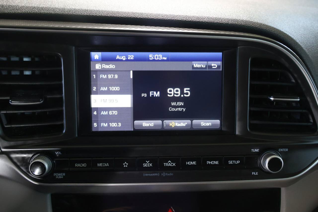 Used 2019 Hyundai Elantra SEL FWD image 27