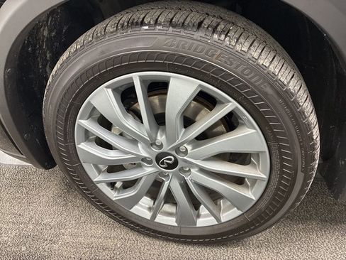 Used 2025 INFINITI QX50 Luxe image 9