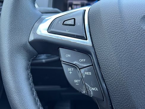 Used 2022 Ford Edge SEL w/ Convenience Package AWD/4WD image 24