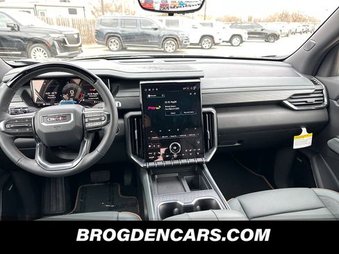 New 2026 GMC Acadia AT4 w/ Super Cruise Package image 9