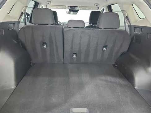Used 2025 Kia Sportage LX FWD image 17