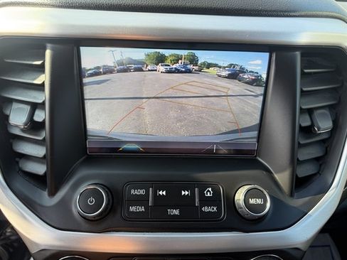 Used 2019 GMC Acadia SLE AWD/4WD image 18
