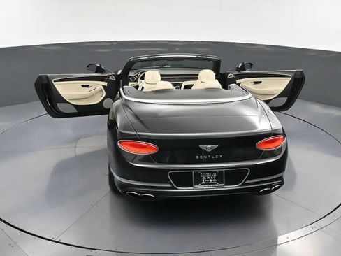 Certified 2023 Bentley Continental GT V8 AWD/4WD image 37