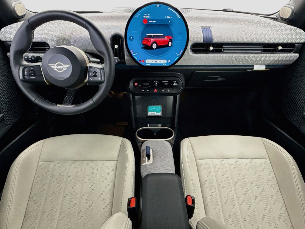 Certified 2026 MINI Cooper 2-Door Hardtop FWD image 17