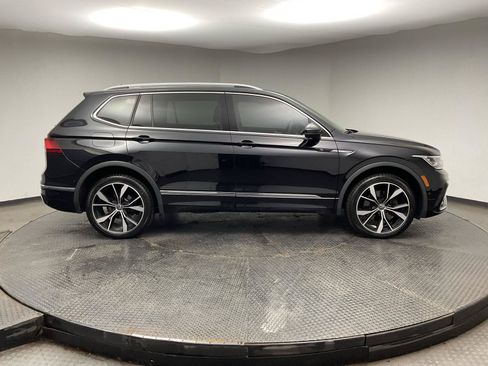 Used 2023 Volkswagen Tiguan SEL R-Line AWD/4WD image 8