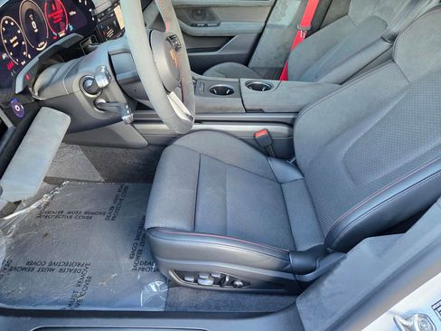 New 2026 Porsche Taycan GTS image 25