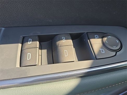 New 2025 GMC Acadia AT4 w/ LPO, Floor Liner Package image 23